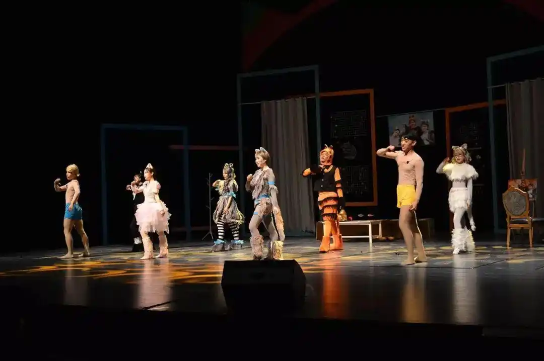 海尔兄弟的真人版原来长这样!