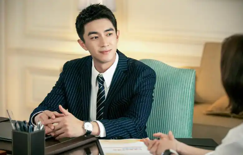 林更新我的砍价女王热播精彩戏中戏引热议