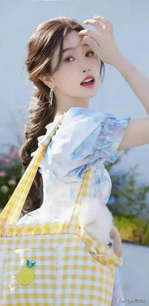 虞书欣明星壁纸