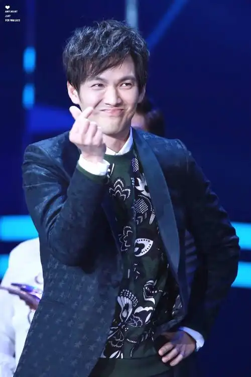 钟汉良电视剧亦舞之城##钟汉良o巡回演唱会##钟汉良冯睿