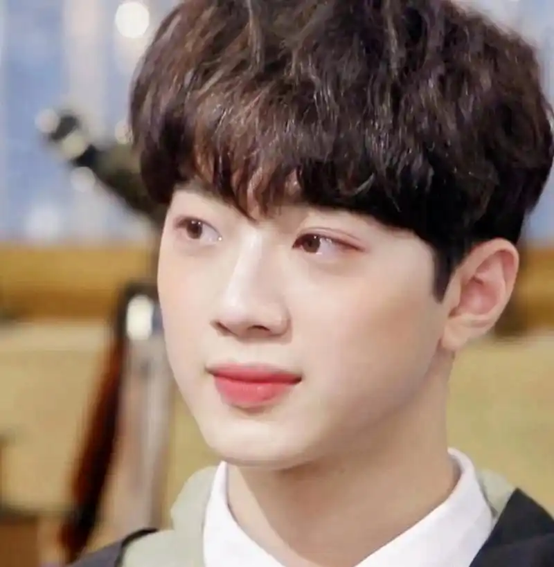 超可爱的赖冠霖头像 这些也太适合做头像了吧! 真的好可爱!