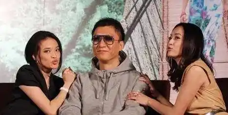 孙红雷曾经和李小冉有过一次接吻的镜头,但是他却没有料到会有这样的