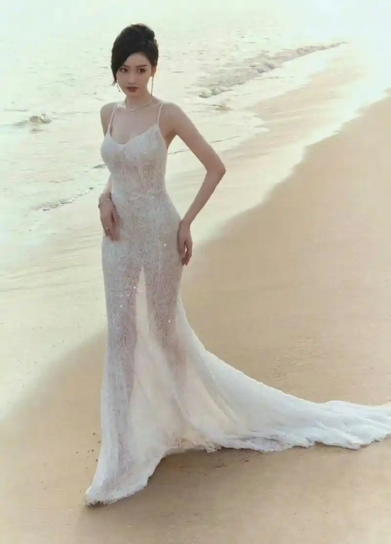 张天爱已经到靠走光赚取流量了嘛?