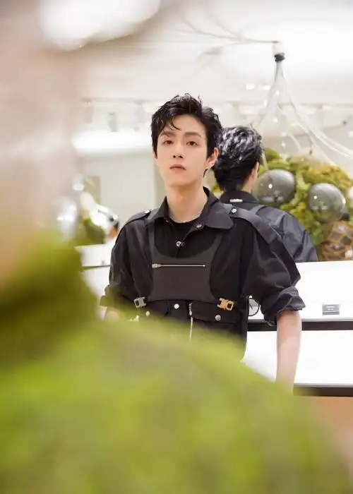 王喆帅气潮流写真图片69