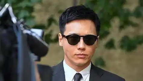 已售奢侈品999 ,定情信物都拿出来了_丈夫_高云翔_东西