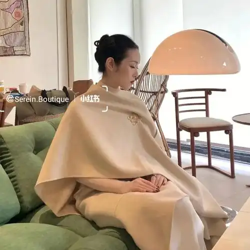 高级羊毛披肩多种穿法