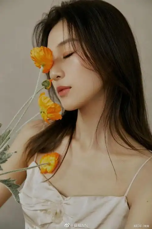 眼神都迷离了夏楠