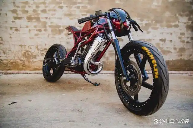 一代人的回忆 铃木两冲神车ax 100改装欣赏