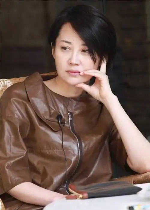 原创《花少2》:口是心非的姐妹花们_井柏然_许晴_杨洋