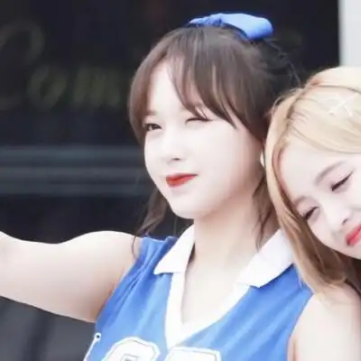 程潇×吴宣仪原截傅初婷