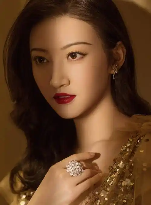 80后花旦女星景甜写真集风姿绰约优雅高贵