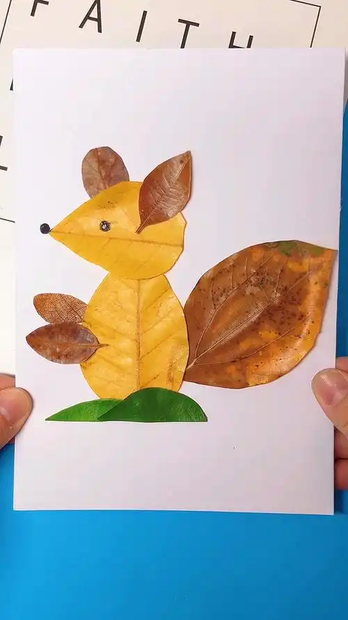 幼儿园手工#树叶贴画小松鼠-度小视