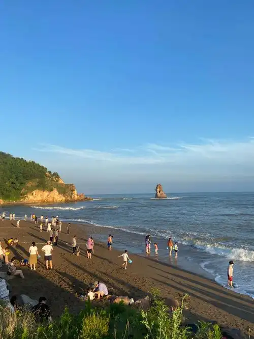 7月24日~25日在青岛,石老人海水浴场没浒苔