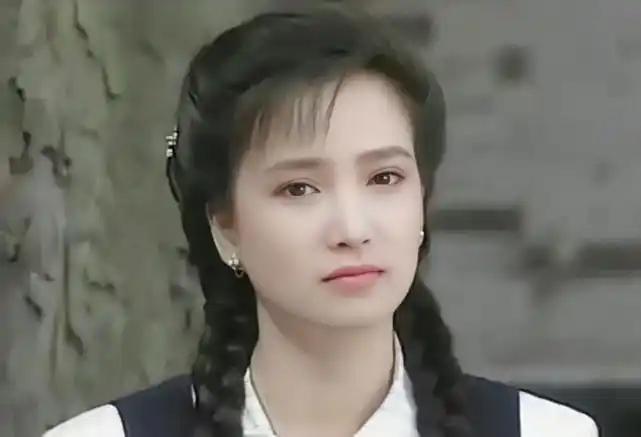 "古典美人"何晴的养成史,她的人生可以用"开挂"来形容