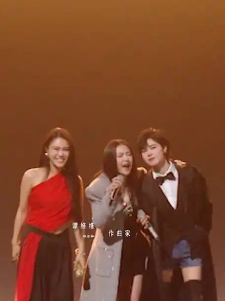 #声生不息##声生不息家年华#