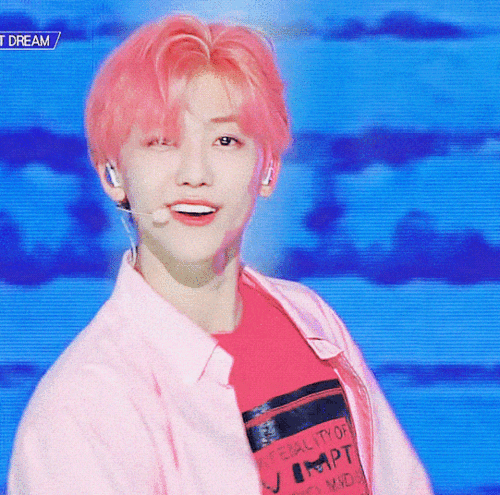 跟着爱豆染头发,如何不变杀马特?_蔡徐坤