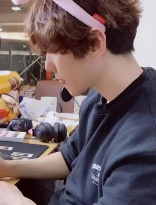 大数据请推给边伯贤女友小甜贤男友视角