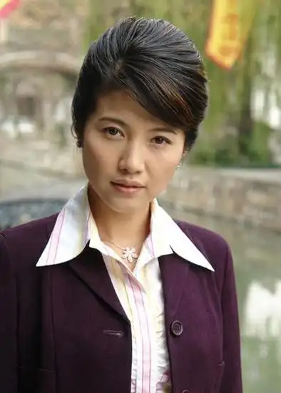 颜丙燕(实力派演员 )_尚可名片