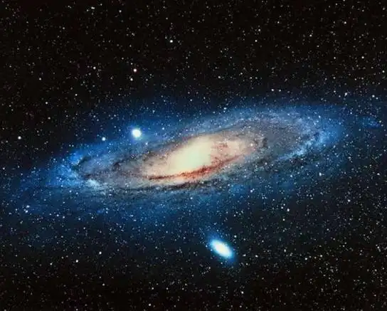 神秘的草帽星系,不仅有超大质量黑洞,更是宇宙膨胀的第一个证据