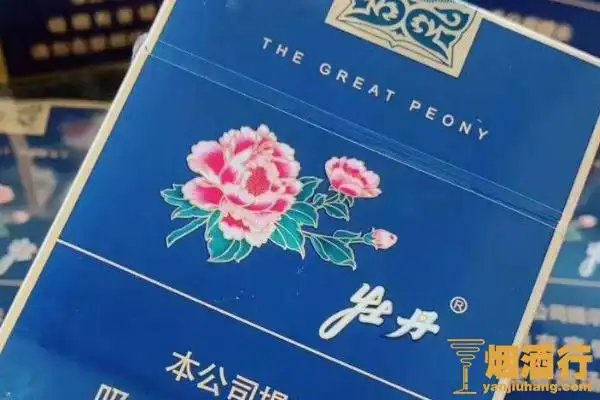 细支蓝牡丹香烟其实是牡丹香烟旗下的一款中支产品,其包装保持了牡丹