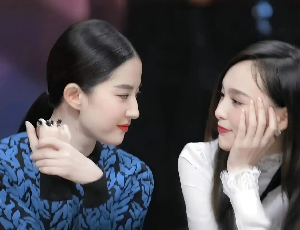 刘亦菲 #唐嫣#张靓颖 - 抖音