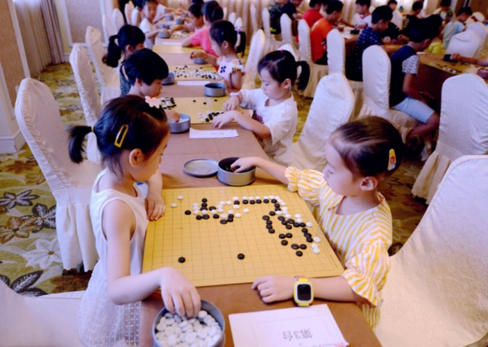 长春围棋培训学校分享少儿学习围棋的好处