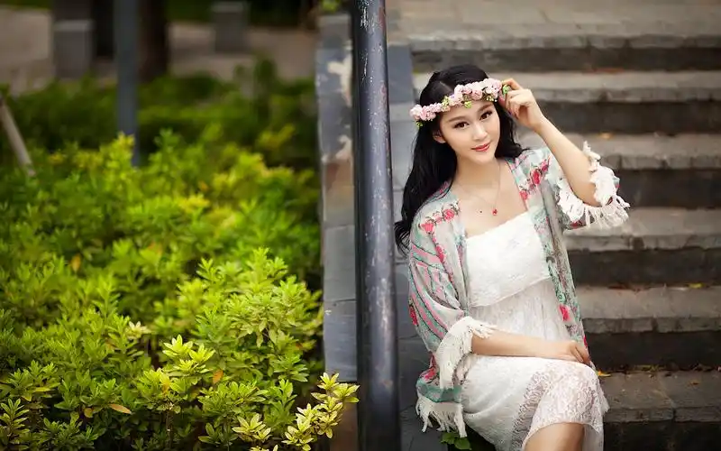 优雅女士纱裙迷人写真