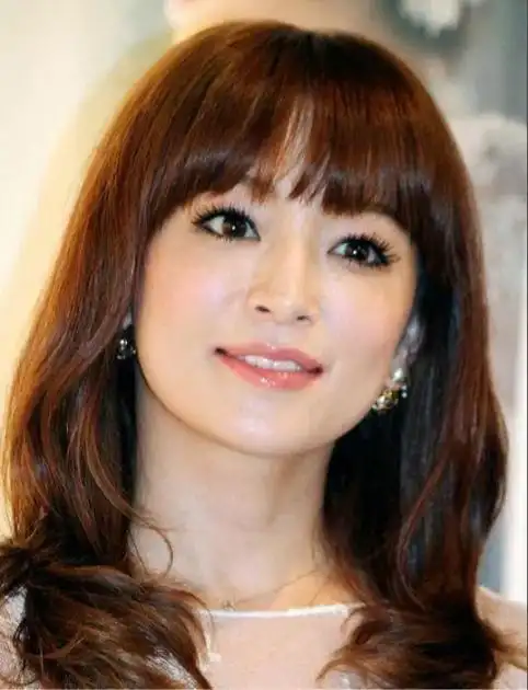 着名女歌手成为密接者跨年音乐会紧急取消