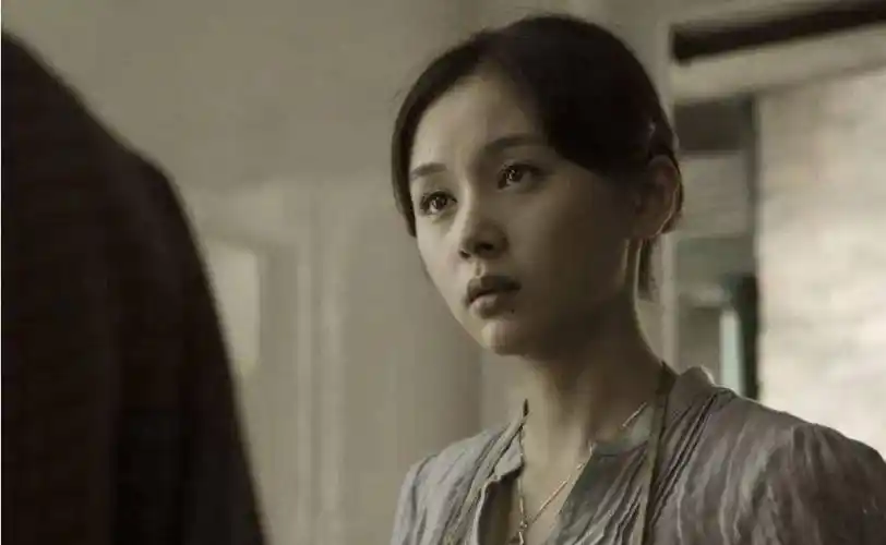 原创王子文身材娇小可人却是极具灵气的一名女演员