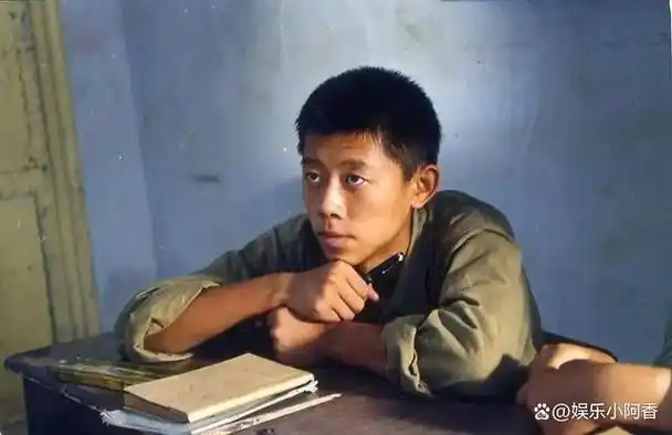 姜文初次见到宁静时,对那个年轻的宁静产生了深深的吸引,仿佛曾经30多