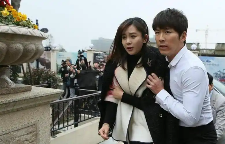 50集电视剧拥抱幸福12月20日十堰广播电视台播出