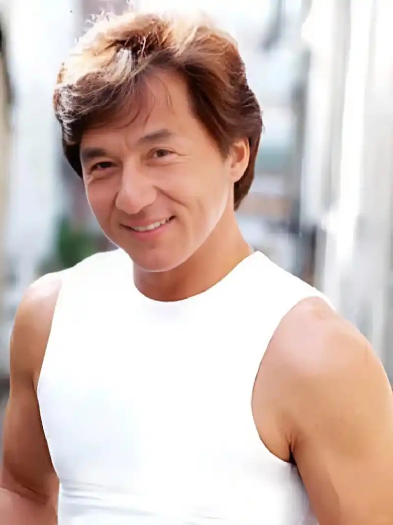 百亿遗产的最终归宿  成龙,国际知名的功夫电影巨星及奥斯卡终身成就