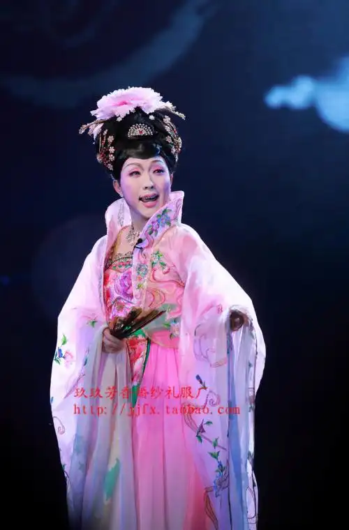 《闪光的乐队》巅峰赛,又见李玉刚,又见虞姬样