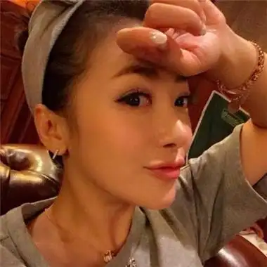 陈紫函头像图片精选