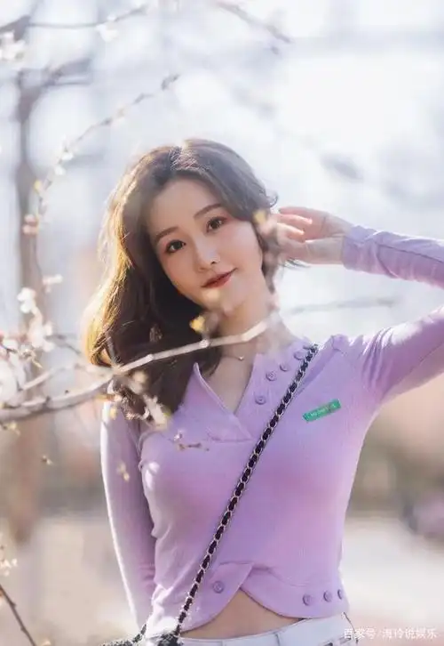 果果,新晋的nba美女主播