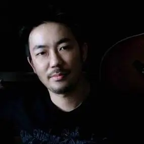 《爱是寂寞撒的谎(2009,dj 小白)》歌词 — 何沐阳