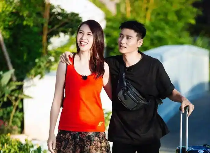 《妻子5》网传阵容曝光,张翰吴宣仪当助手,团长谢娜孕后被替代_夫妻