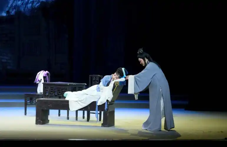 黄梅戏《五女拜寿》舞台剧照