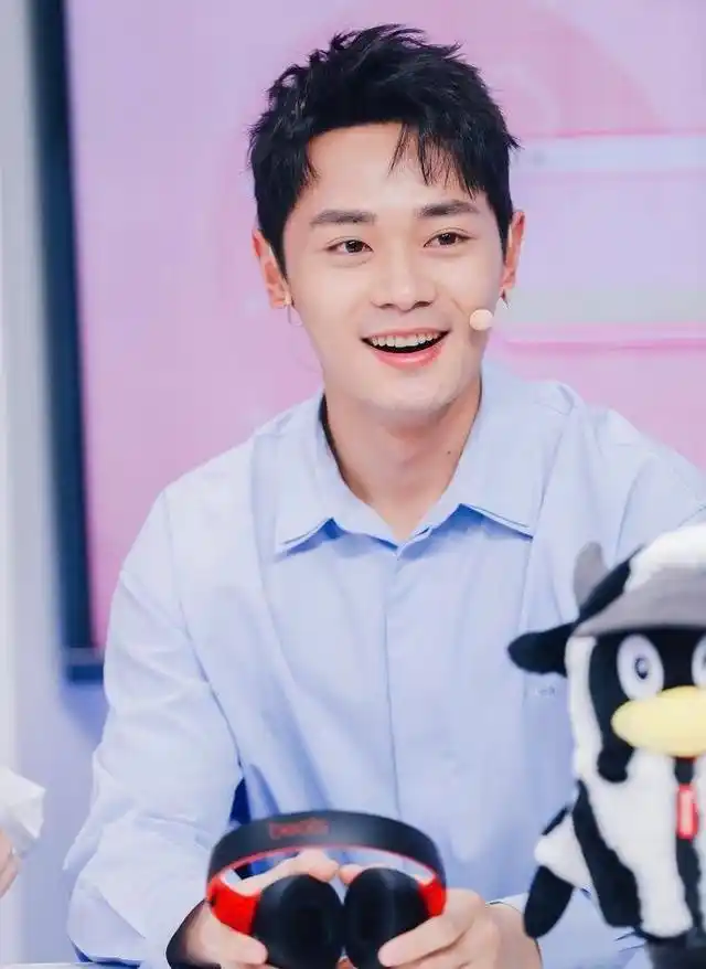 曹骏客串狼殿下没有角色名参加两次综艺还是默默退场