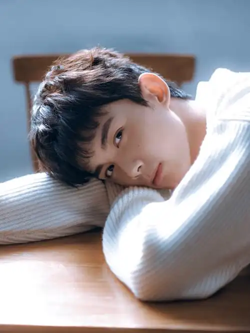 吴磊- 堆糖,美图壁纸兴趣社区