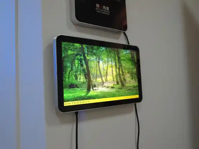 19寸电梯楼宇显示屏壁挂广告屏 led液晶网络播放器