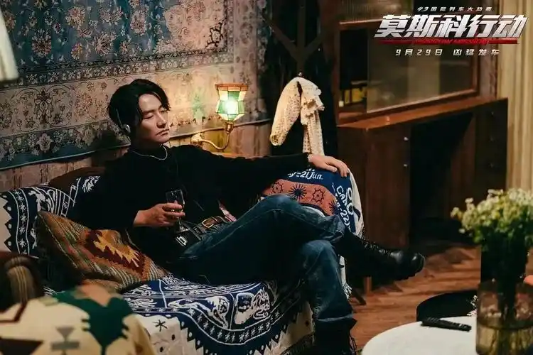 莫斯科行动:黄轩疯批反差太猛,张涵予能打,刘德华果真不老男神(93国际