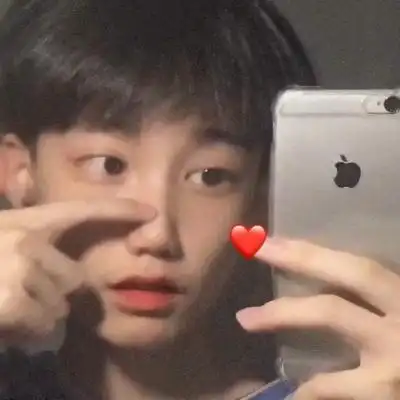 小哥哥照片不是网图头像 高清帅气的小哥哥图片不像网图_男生头像_美