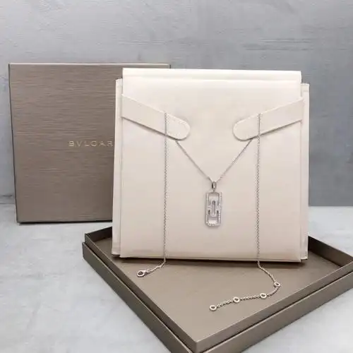 宝格丽大号白金满钻回形针项链男女同款