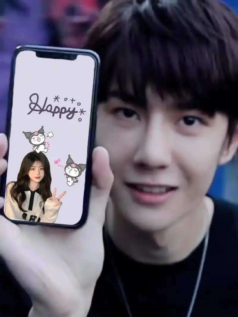 最近很火的女朋友照片拼图壁纸,女朋友壁纸满屏教程 - 抖音