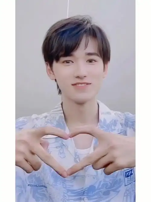 宋亚轩  #时代少年团宋亚轩