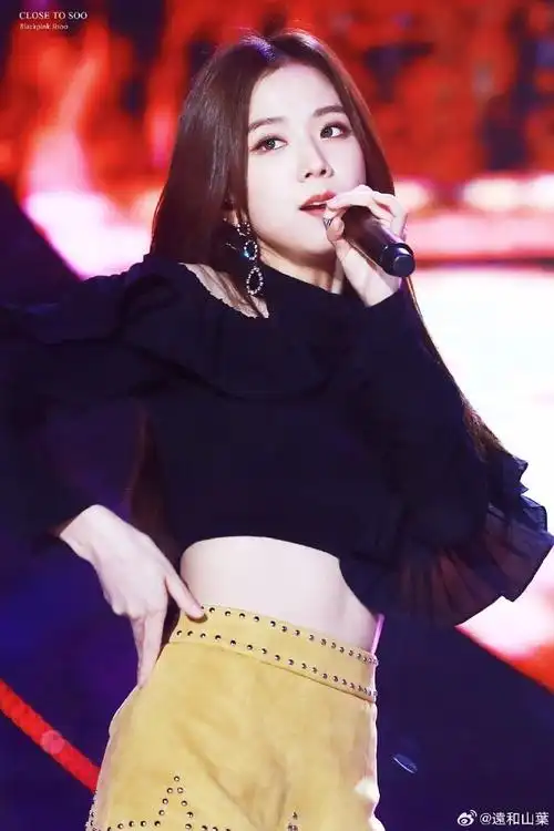 kimjisoo超话#金智秀我们爱你#【forever young】黑白琴键是多少人的