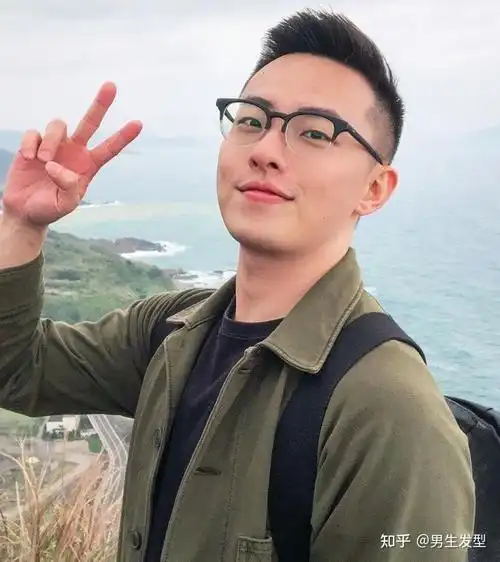 30岁左右男士剪什么发型?试试这5款时髦造型,轻熟又帅气 - 知乎