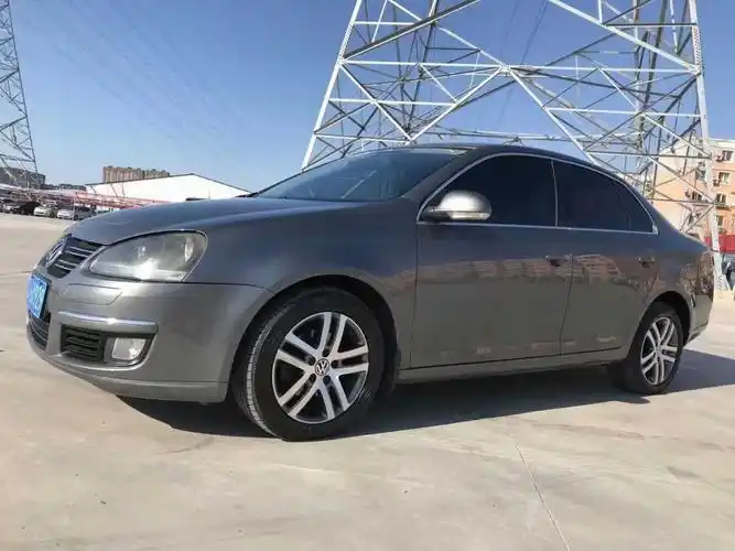 【沈阳】2011年2月 大众 速腾 2011款 1.6l 自动舒适型 手动挡