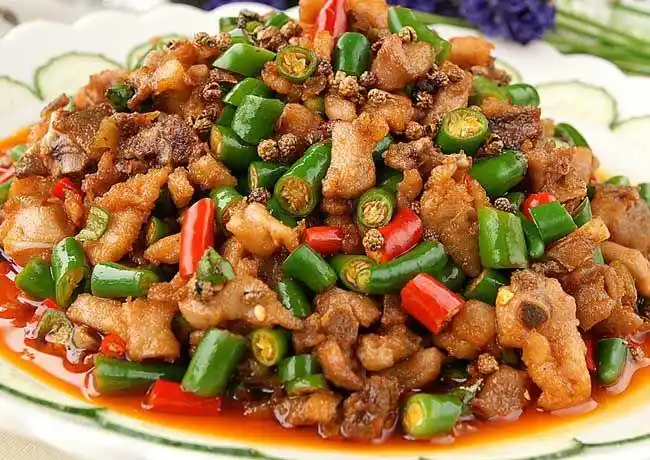 舌尖上的龙里——龙哩邓氏辣子鸡(第十一期)